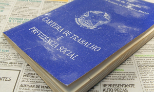 Emprego formal volta a crescer e soma 1,6 milhão de vagas em 2023